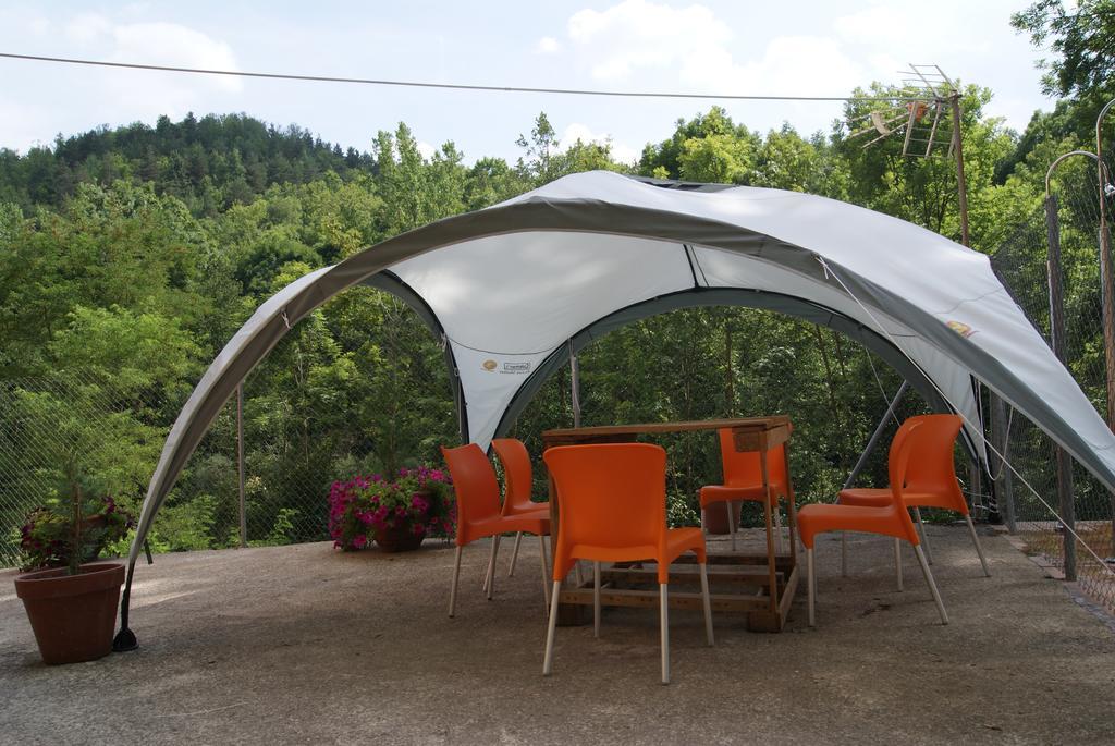 Alberg Roques Blanques รีเวสเดเฟรแซร์ ภายนอก รูปภาพ