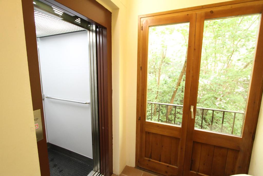 Alberg Roques Blanques รีเวสเดเฟรแซร์ ภายนอก รูปภาพ